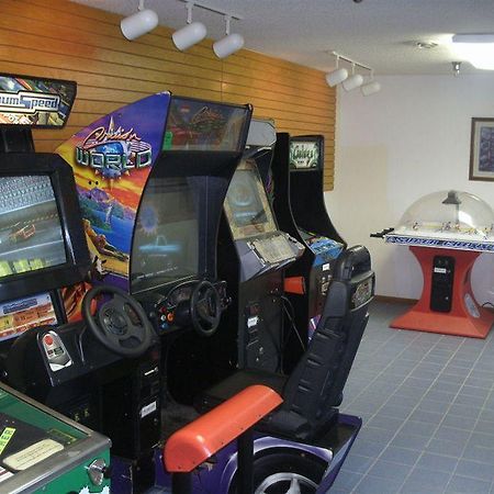 Amerivu Inn Warroad Buitenkant foto